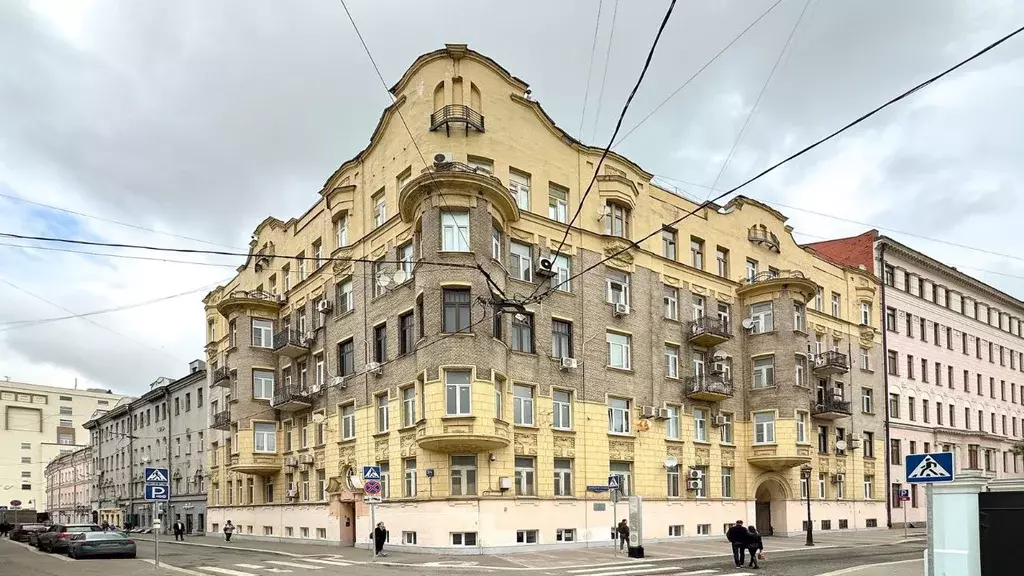 Помещение свободного назначения в Москва пер. Гусятников, 3/1С1 (188 ... - Фото 1