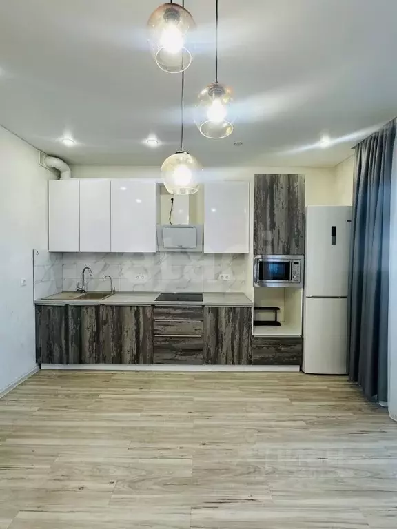 2-к кв. Татарстан, Казань ул. Азата Аббасова, 7 (66.3 м) - Фото 1