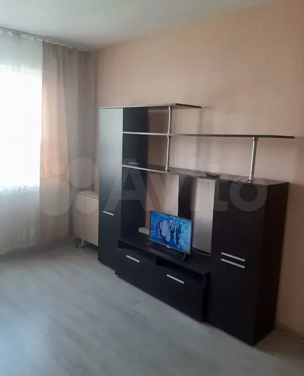 1-к. квартира, 40 м, 8/16 эт. - Фото 1