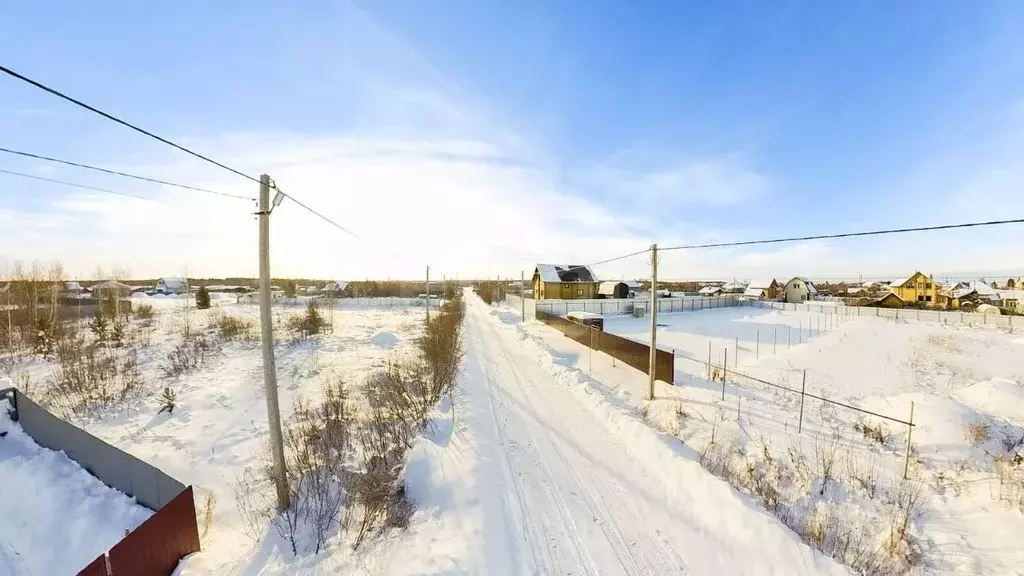 Участок в Тюменская область, Тюменский муниципальный округ, с. ... - Фото 1