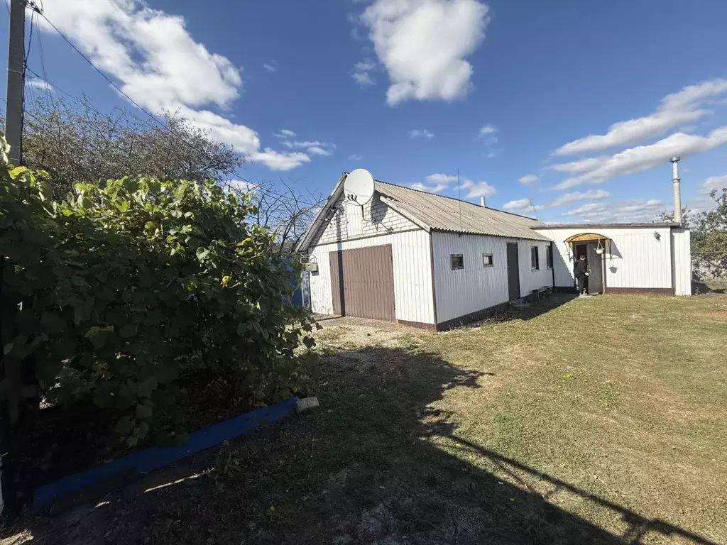 Дом в Белгородская область, Вейделевка рп ул. Березовая (56 м) - Фото 2