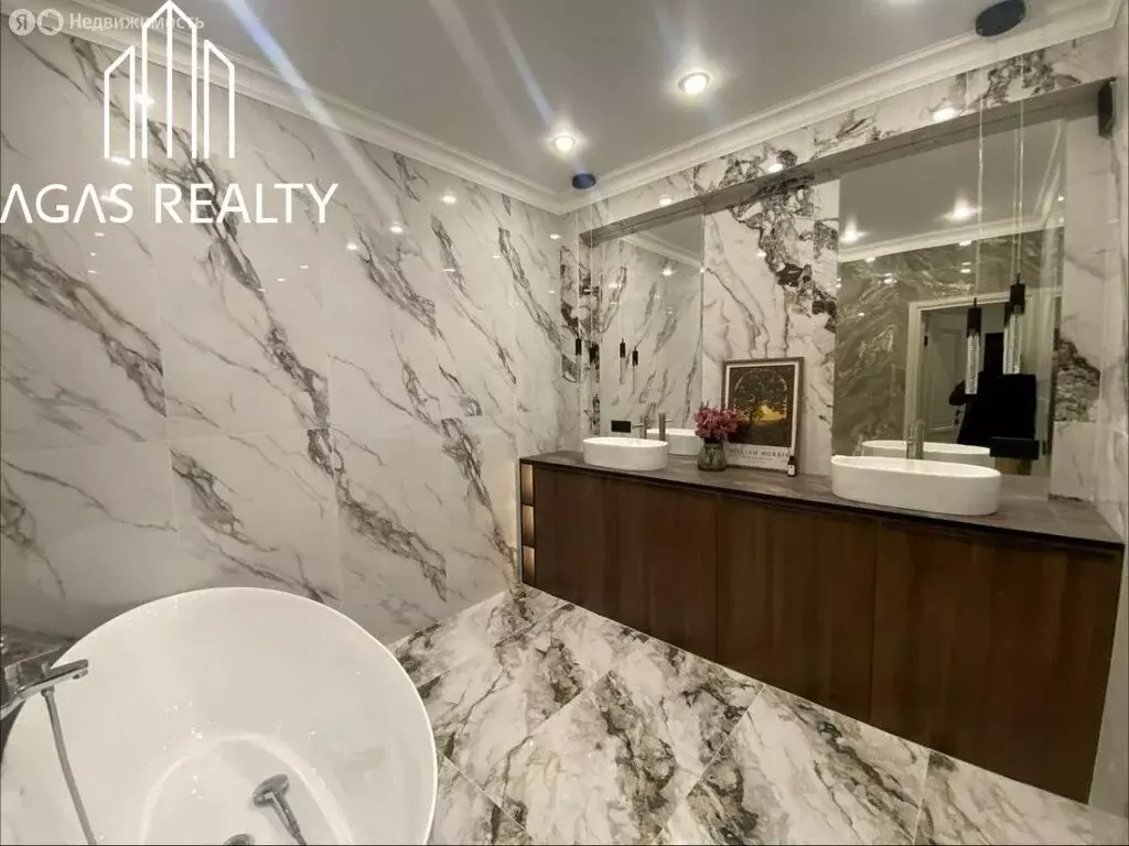 1-комнатная квартира: Пятигорск, улица Адмиральского, 1А (85 м) - Фото 2