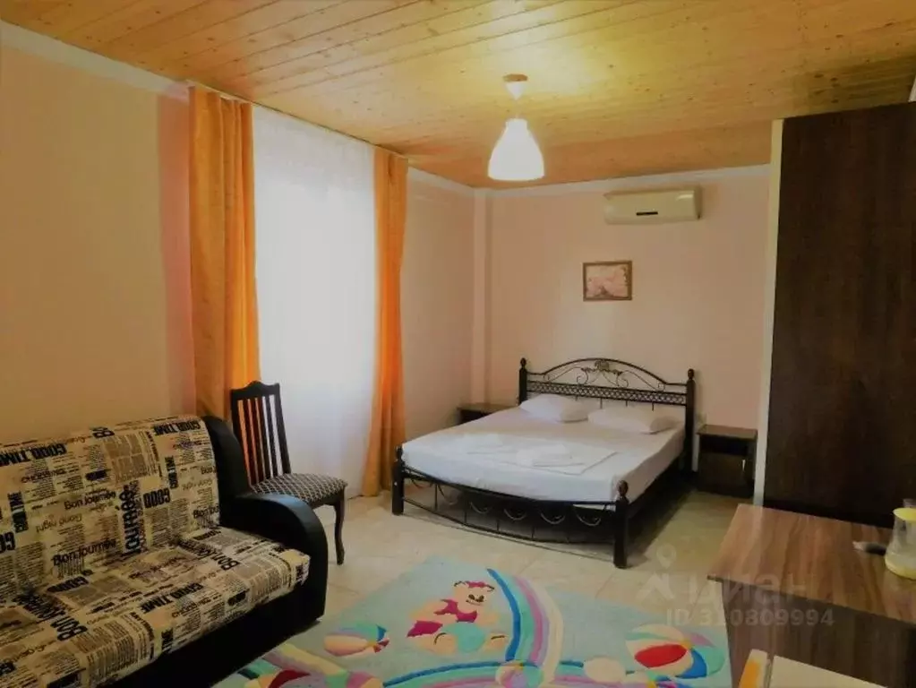 Дом в Краснодарский край, Геленджик городской округ, с. Кабардинка  ... - Фото 1