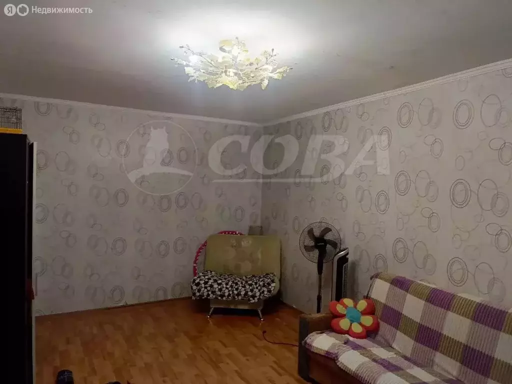 3-комнатная квартира: Тюмень, улица Ватутина, 24 (74 м) - Фото 1