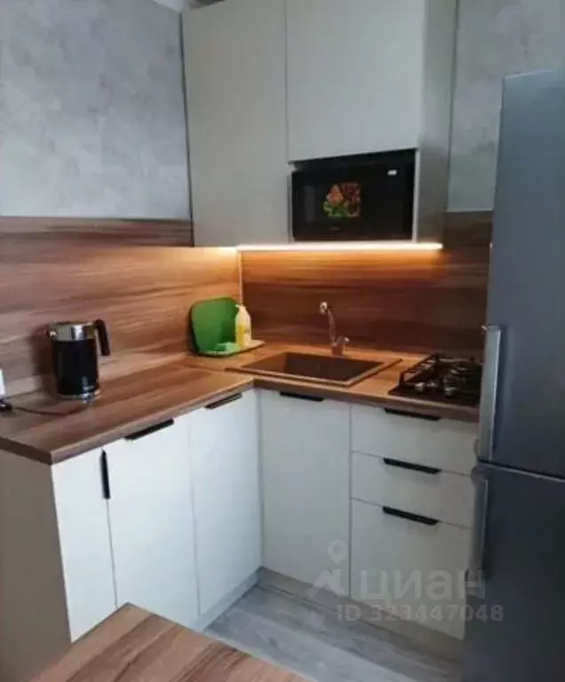 1-к кв. Татарстан, Нижнекамск просп. Химиков, 52 (44.0 м) - Фото 2