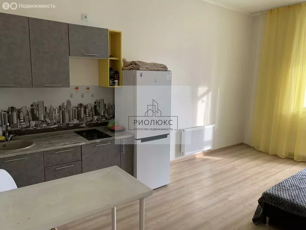 Квартира-студия: Екатеринбург, улица Щербакова, 74 (24 м) - Фото 1