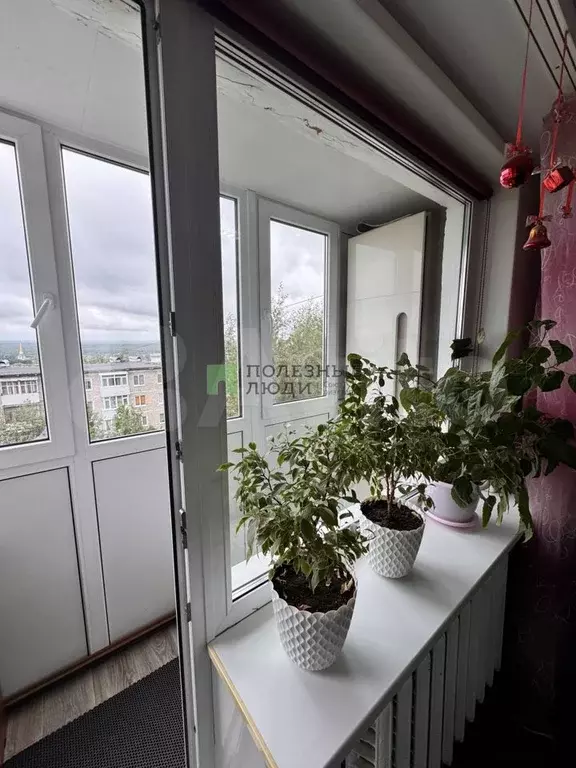 3-к. квартира, 60 м, 5/5 эт. - Фото 1