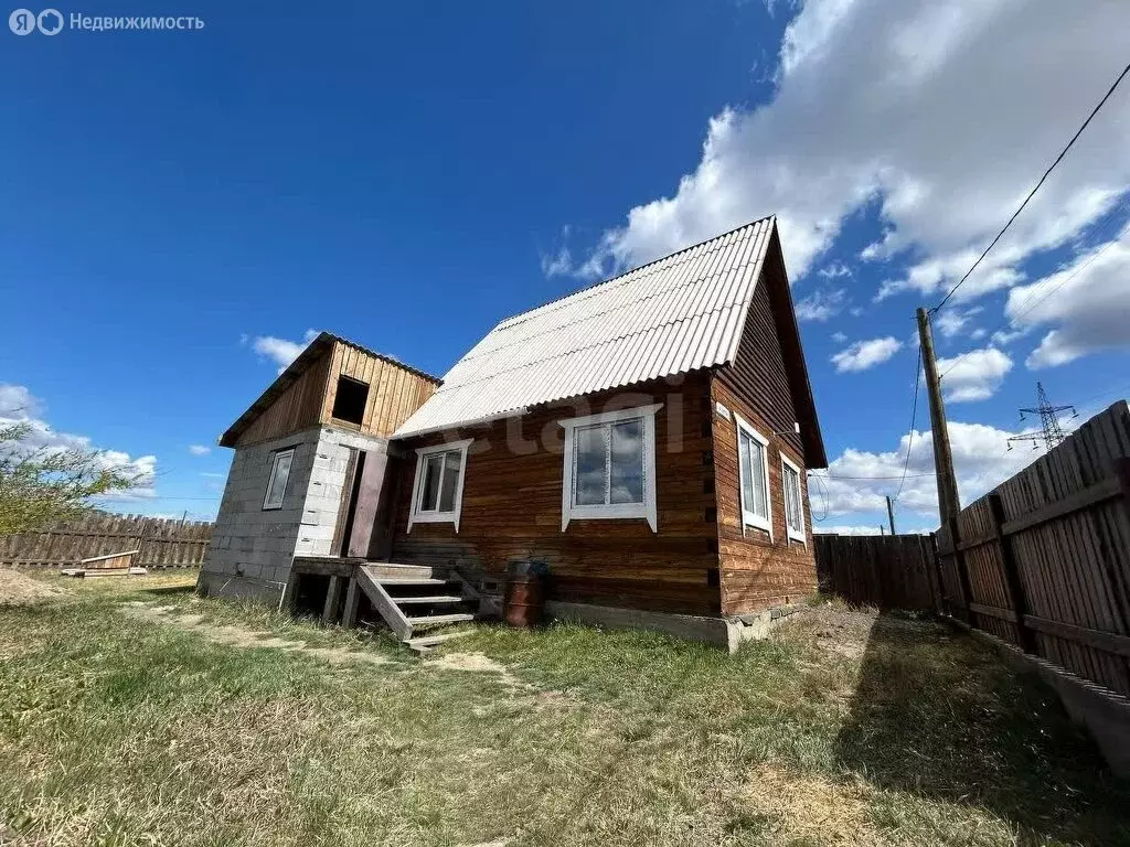 Дом в село Сотниково, Детская улица (68.2 м) - Фото 0