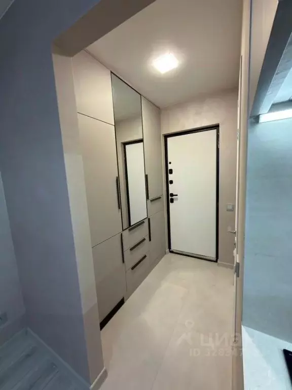 Студия Приморский край, Владивосток ул. Надибаидзе, 28 (17.9 м) - Фото 2