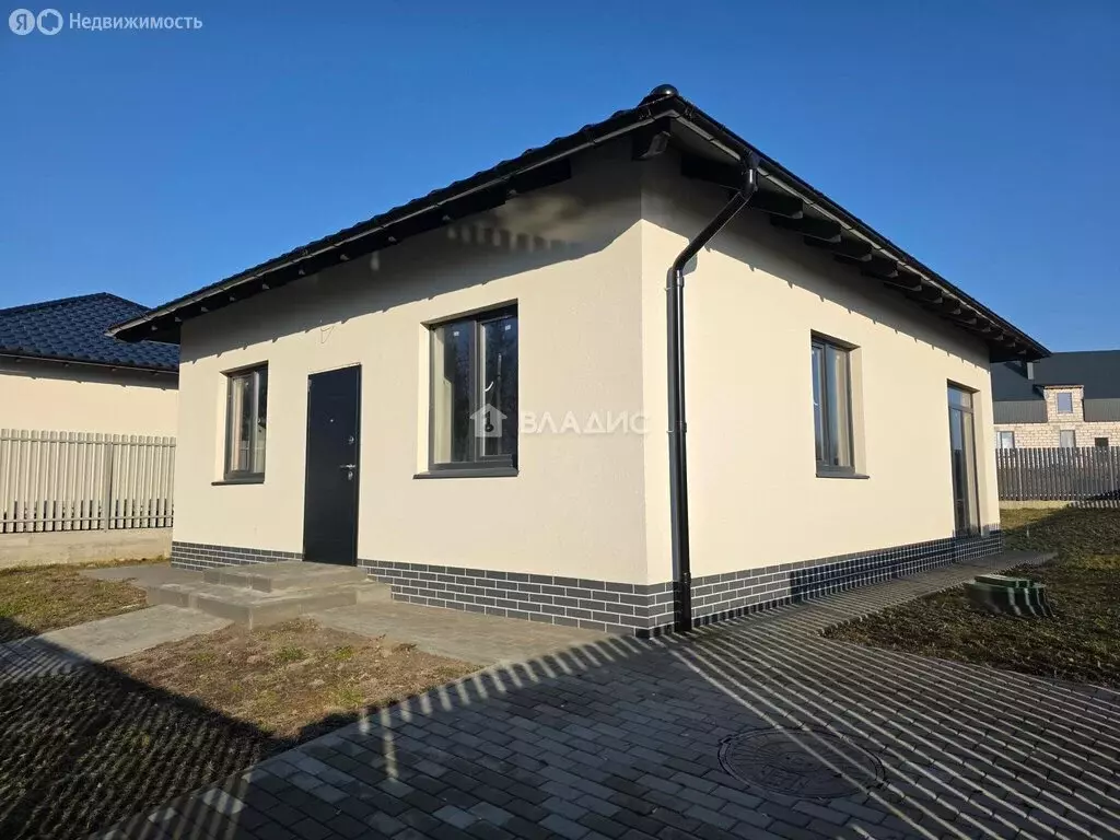 Дом в Калининградская область, Гурьевский муниципальный округ, посёлок ... - Фото 1