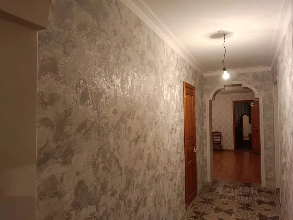 3-к кв. Северная Осетия, Владикавказ ул. Васо Абаева, 62 (90.0 м) - Фото 1