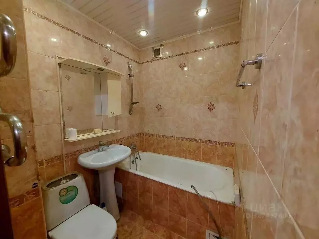 3-к кв. Московская область, Серпухов Осенняя ул., 19 (58.7 м) - Фото 1