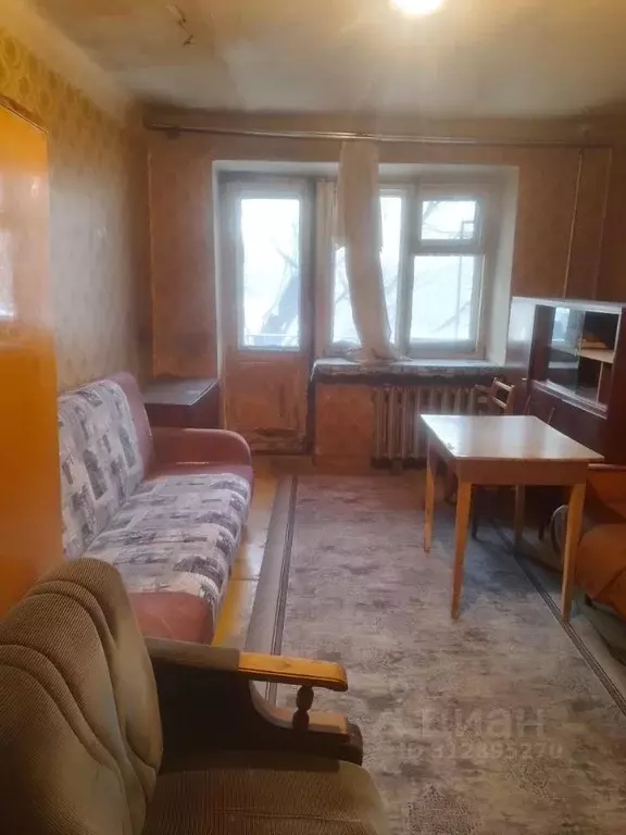 Комната Омская область, Омск ул. Петра Ильичева, 2 (17.6 м) - Фото 0