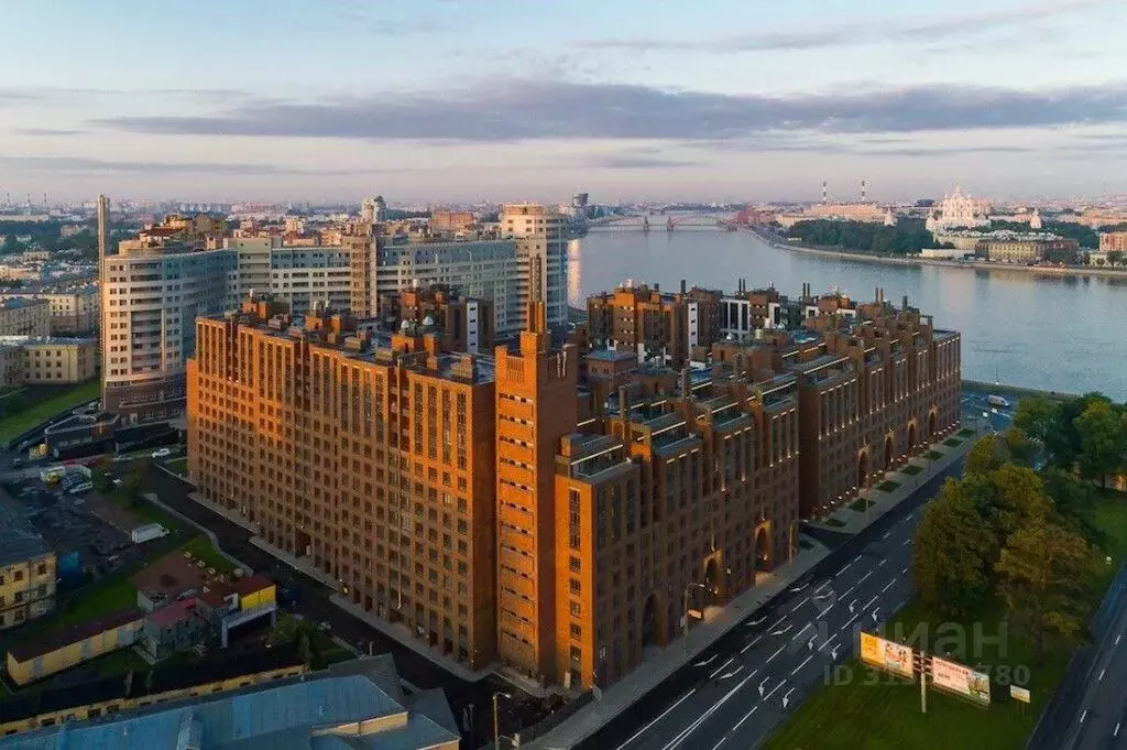 3-к кв. Санкт-Петербург Пискаревский просп., 1 (97.3 м) - Фото 0