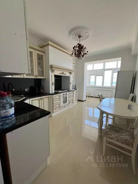 2-к кв. Дагестан, Махачкала ул. Габитова, 16Б (114.0 м) - Фото 0