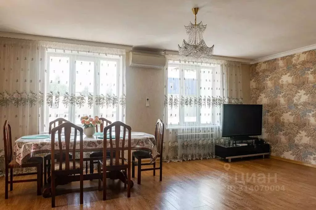 3-к кв. Дагестан, Махачкала ул. Гагарина, 37А (73.0 м) - Фото 0