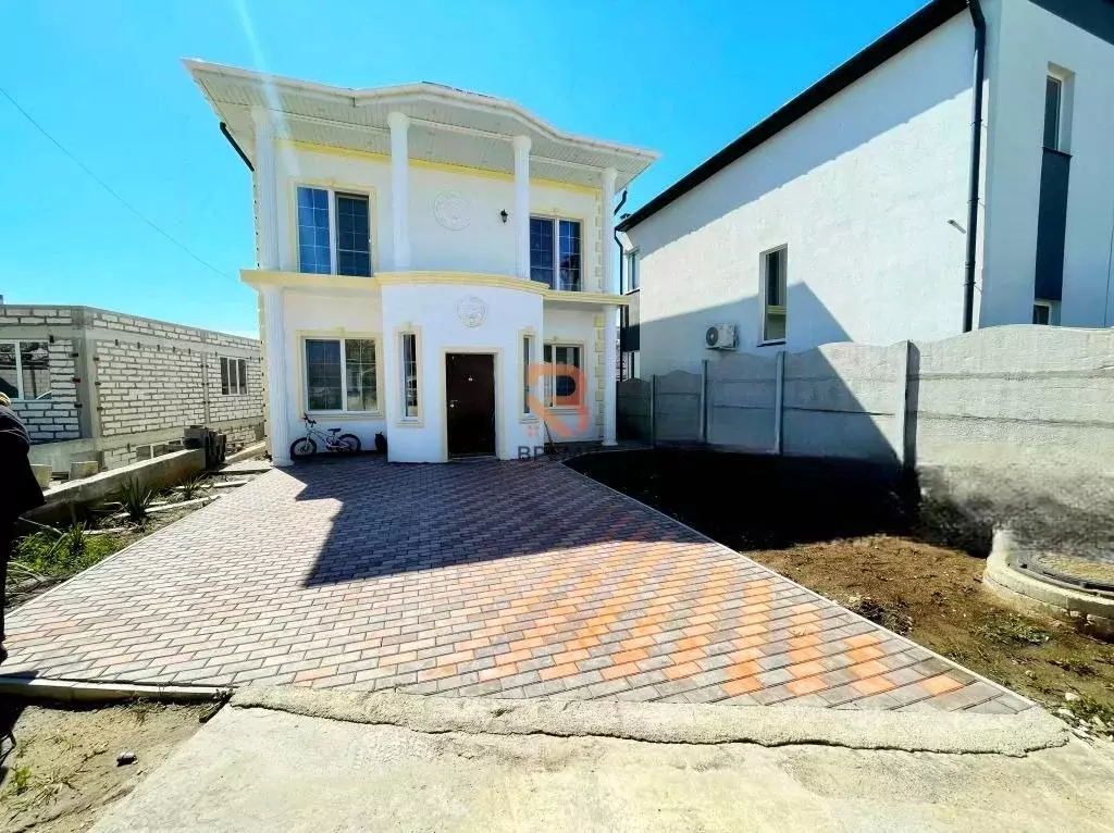 Дом в Севастополь ул. Феодосийская, 24 (208 м) - Фото 0