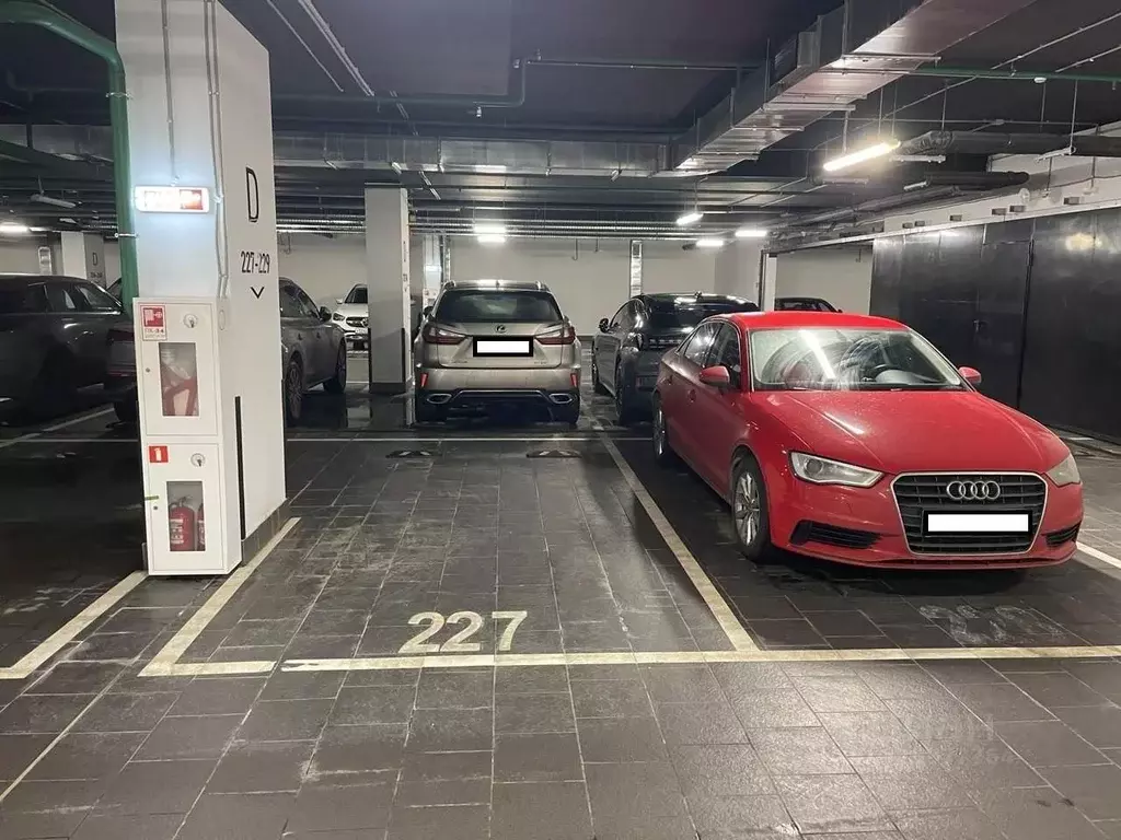 Гараж в Москва просп. Генерала Дорохова, 39к1В (14 м) - Фото 1