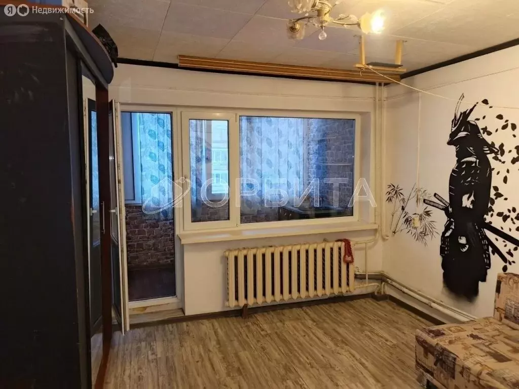 Квартира-студия: Тюмень, улица Республики, 241 (17 м) - Фото 1