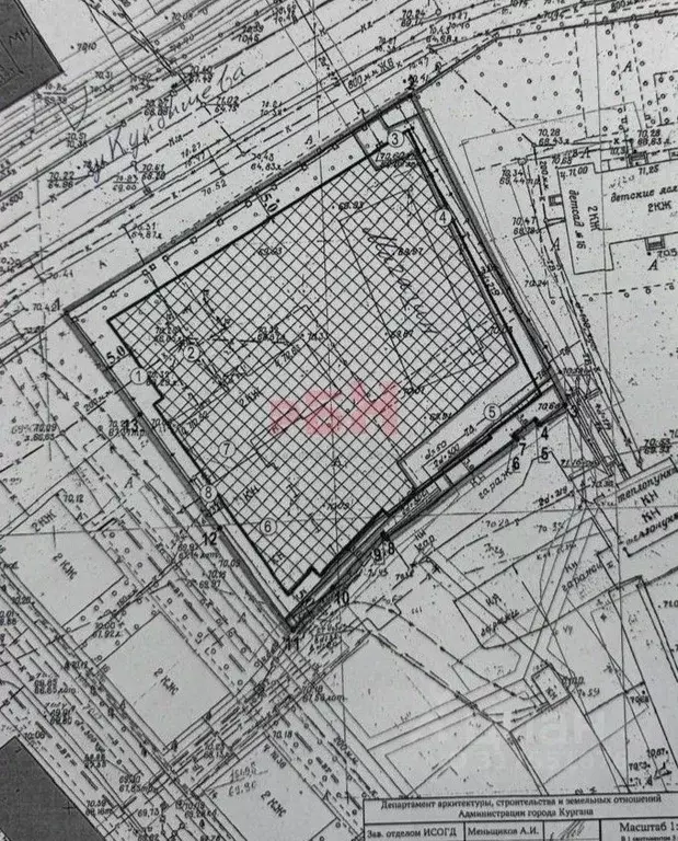 Торговая площадь в Курганская область, Курган ул. Куйбышева, 118 (600 ... - Фото 1