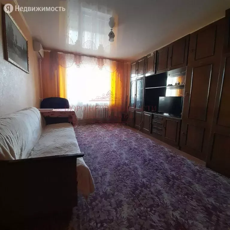 2-комнатная квартира: Оренбург, улица Конституции ссср, 3к2 (52.4 м) - Фото 0