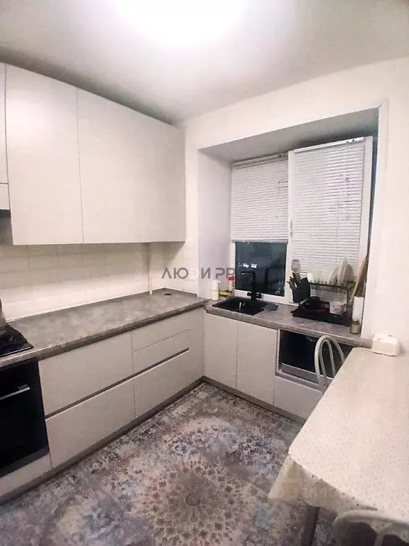 2-к кв. Ярославская область, Ярославль ул. Калинина, 13 (40.4 м) - Фото 0