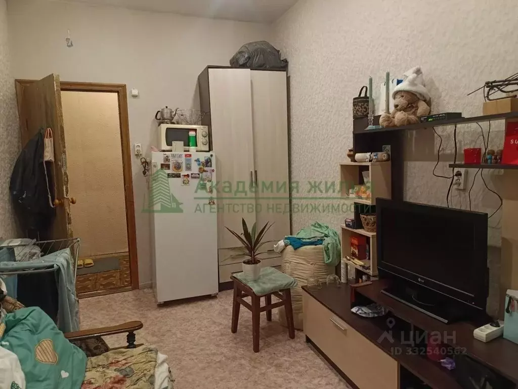 Комната Саратовская область, Саратов ул. Дома 8 Марта, 5 (10.4 м) - Фото 1