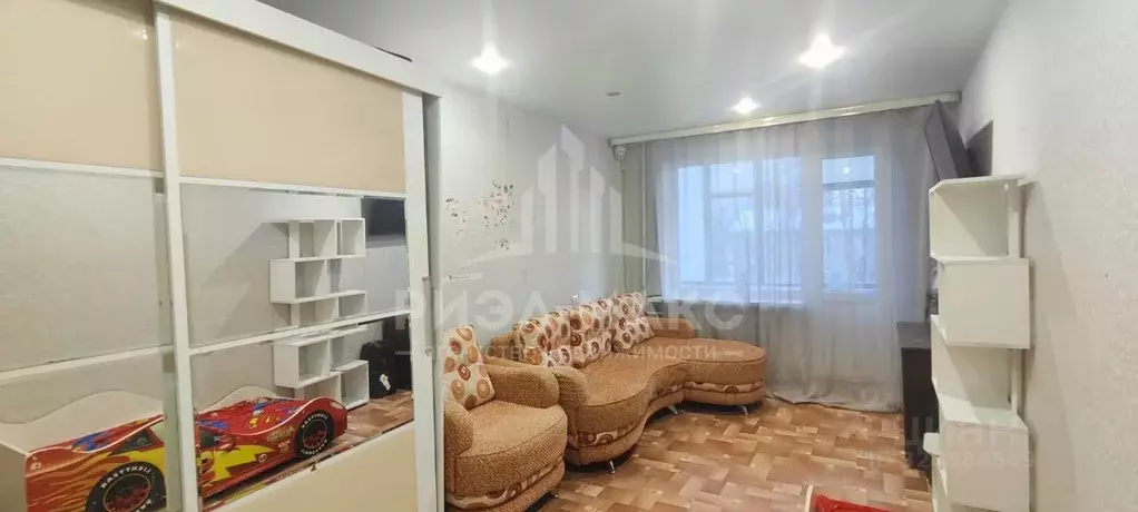 2-к кв. Брянская область, Брянск Камвольный пер., 2А (44.4 м) - Фото 1