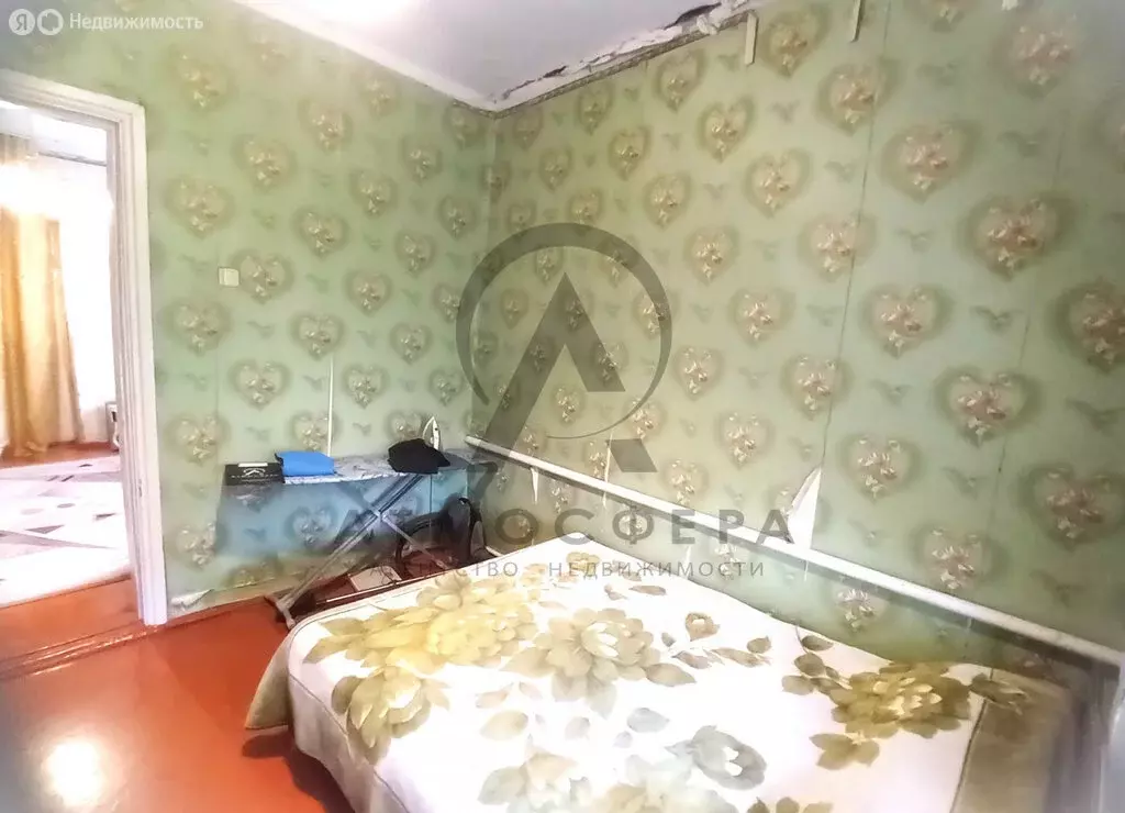 Дом в Хадыженск, улица Фрунзе (162.8 м) - Фото 1