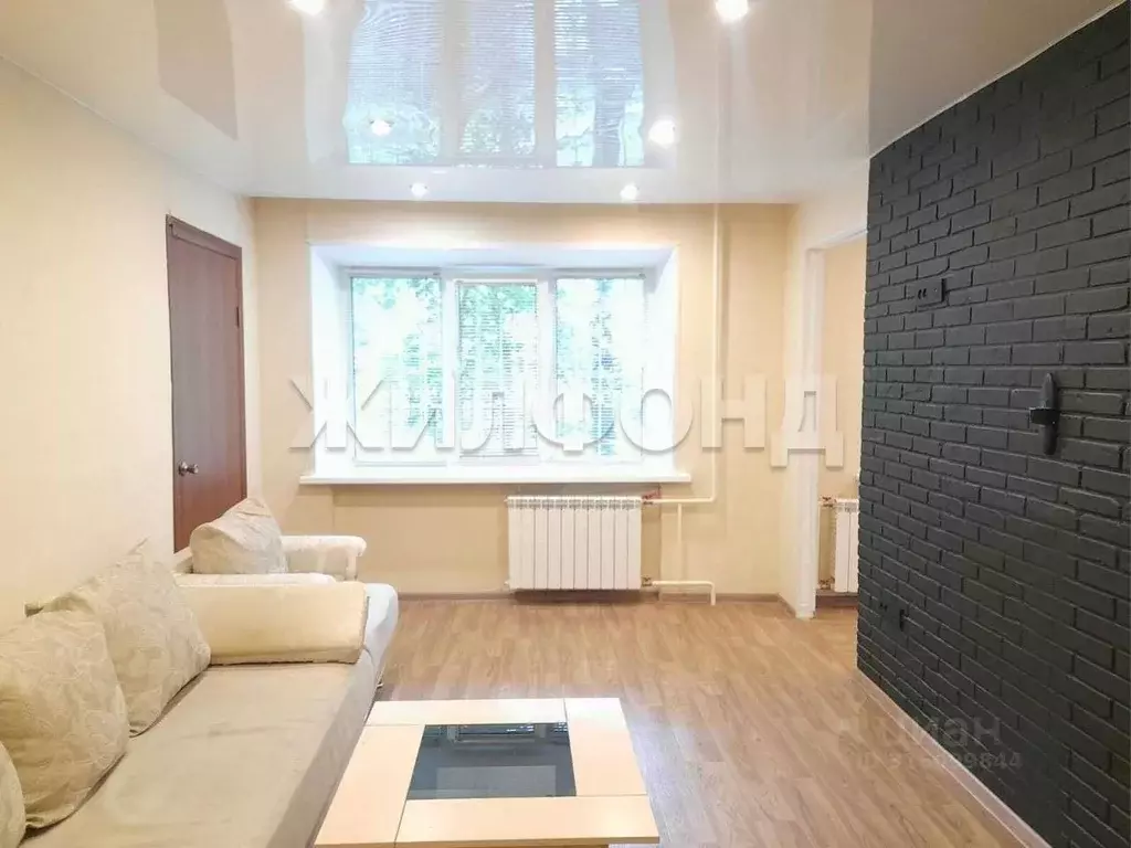 2-к кв. Томская область, Томск Киевская ул., 109/2 (44.9 м) - Фото 0