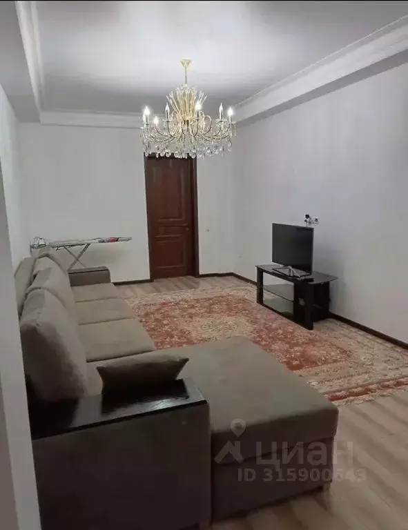 2-к кв. Дагестан, Каспийск ул. Ленина, 51Б (78.0 м) - Фото 1