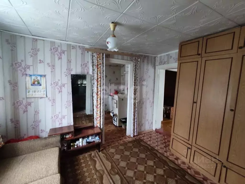 Дом в Саратовская область, Балашов Республиканская ул., 76 (100 м) - Фото 1