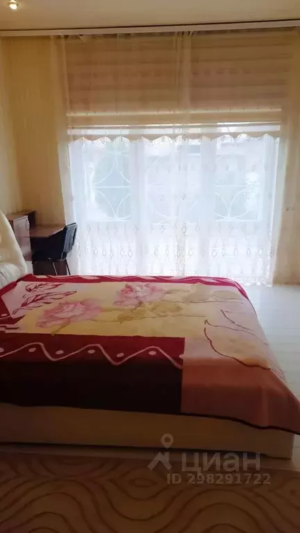 Дом в Крым, Симферопольский район, Молодежное пгт ул. Виноградная (300 ... - Фото 2