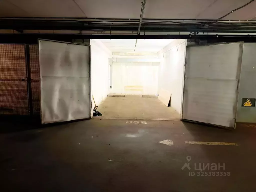 Гараж в Москва Краснодарская ул., 72к1 (18 м) - Фото 1