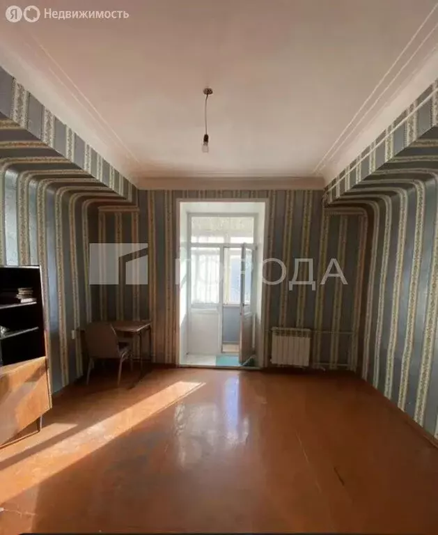 2-комнатная квартира: Барнаул, улица Профинтерна, 28 (56.2 м) - Фото 1