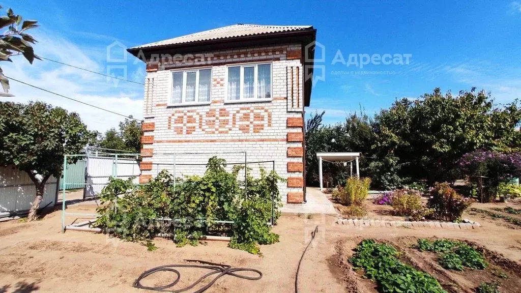 Дом в Волгоградская область, Волжский Досуг СНТ, ул. Грушевая (86 м) - Фото 0