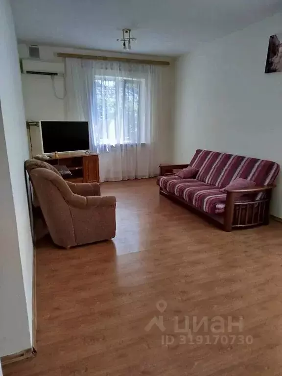 Дом в Краснодарский край, Геленджик 5-й мкр, ул. Грина, 20 (145 м) - Фото 0