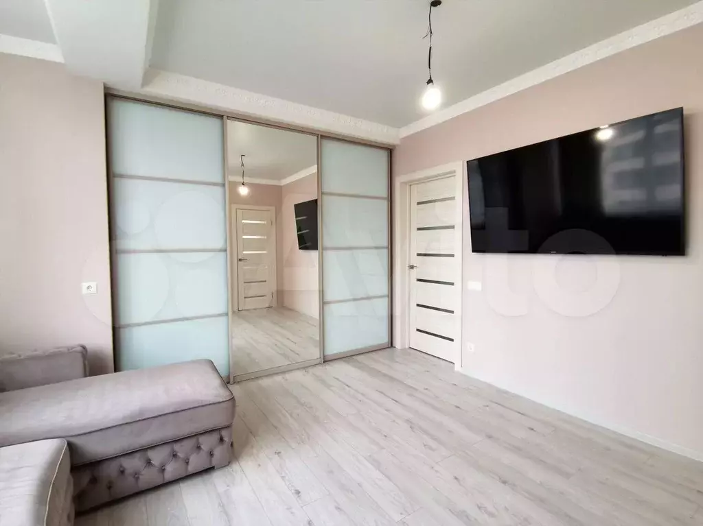 3-к. квартира, 65 м, 3/9 эт. - Фото 1