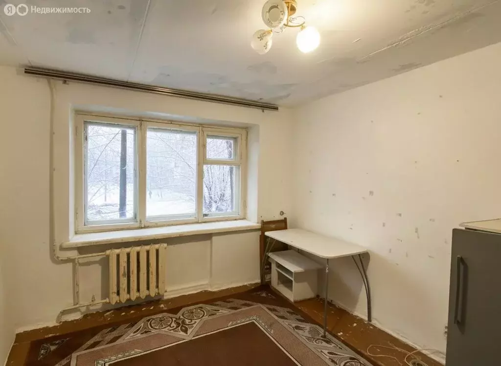 1к в 5-комнатной квартире (13.6 м) - Фото 1