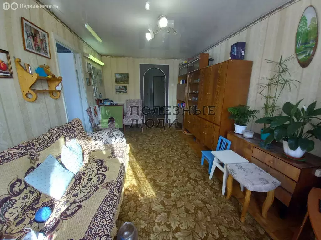 3-комнатная квартира: село Черёмушки, Заводская площадь, 5 (54.6 м) - Фото 2