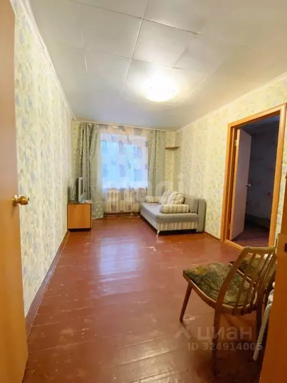 2-к кв. Свердловская область, Ирбит ул. Ленина, 5 (30.3 м) - Фото 1