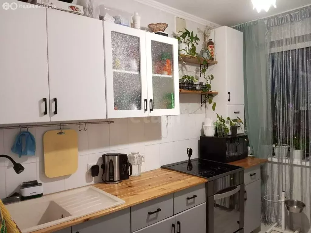 3-комнатная квартира: Тобольск, 7-й микрорайон, 20 (59.6 м) - Фото 2