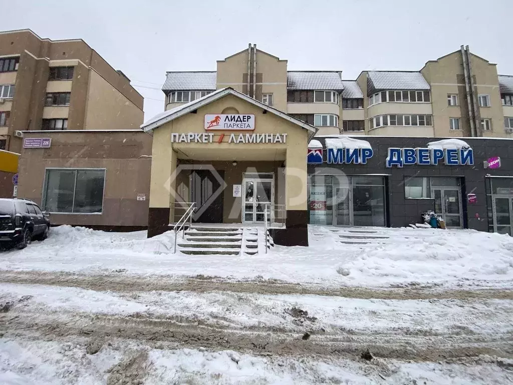 Торговая площадь в Татарстан, Казань просп. Победы, 226 (167 м) - Фото 1