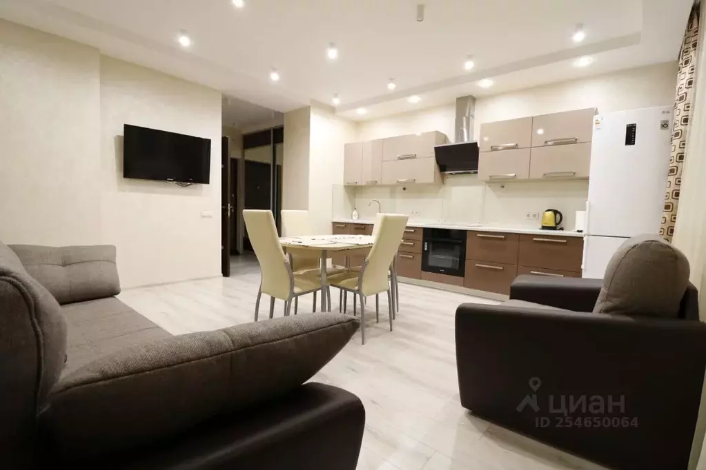 2-к кв. Татарстан, Казань ул. Алексея Козина, 7 (62.0 м) - Фото 1