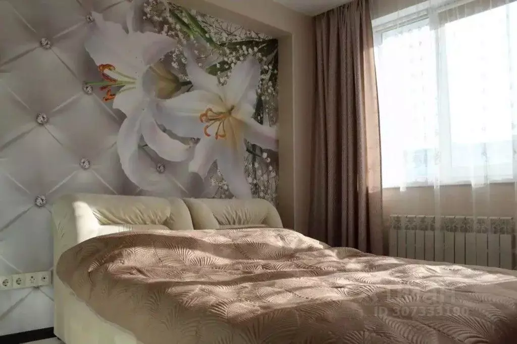 1-к кв. Крым, Симферополь бул. Ленина, 12 (64.0 м) - Фото 1