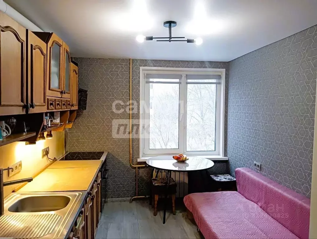 3-к кв. Удмуртия, Ижевск ул. Михаила Петрова, 25 (68.5 м) - Фото 0