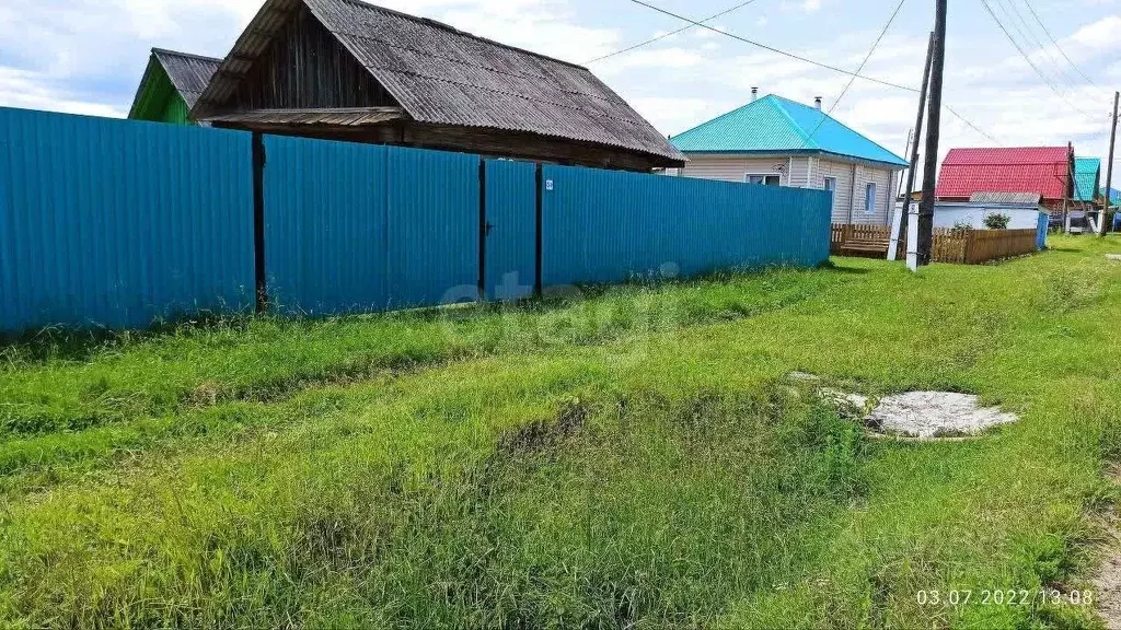 Дом в Тюменская область, Ярковский муниципальный округ, д. Сакандыкова ... - Фото 1