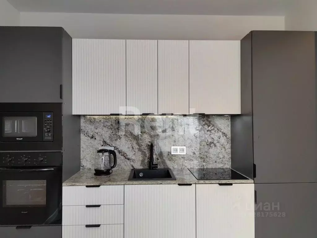 3-к кв. Москва Очаковское ш., 5к6 (71.0 м) - Фото 2