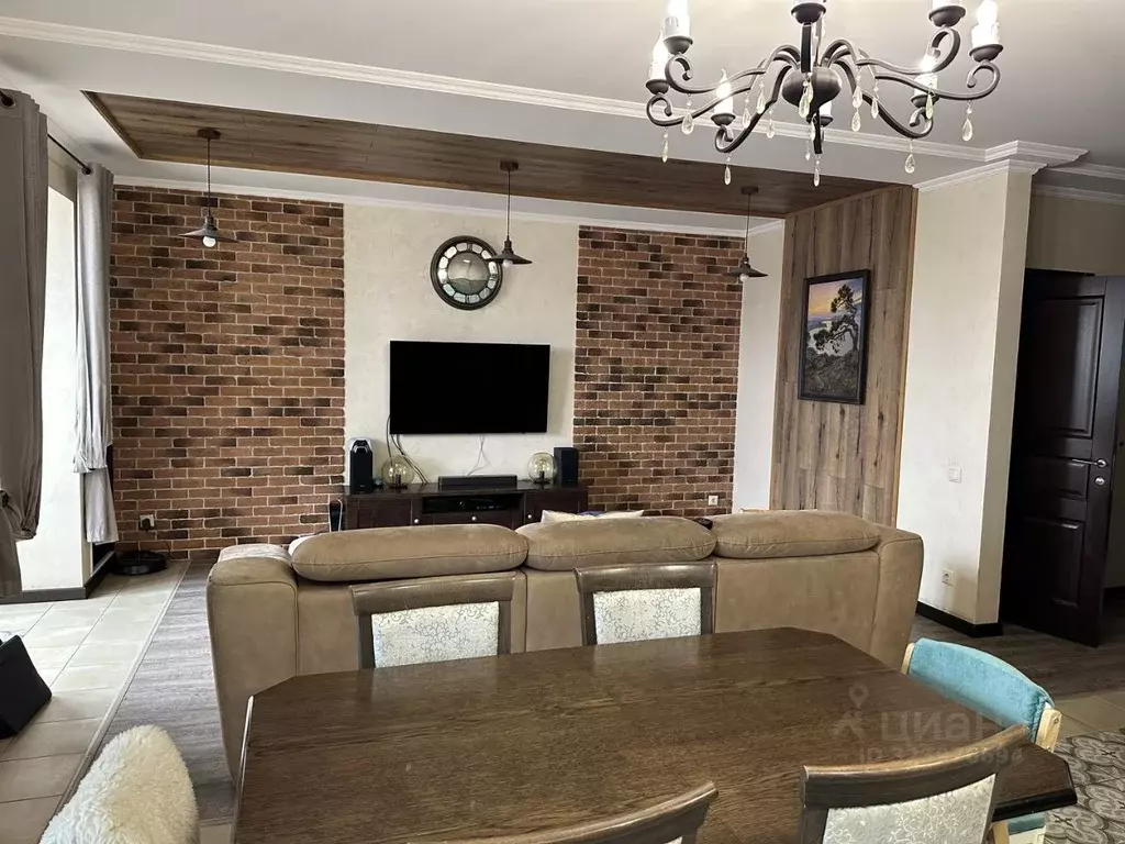 3-к кв. Орловская область, Орел ул. Революции, 3 (96.0 м) - Фото 1