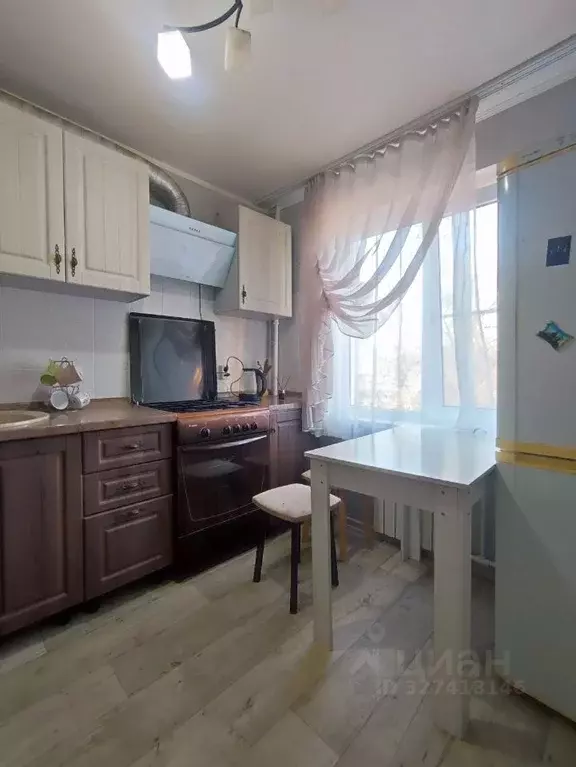 3-к кв. Астраханская область, Астрахань ул. Татищева, 2к5 (59.5 м) - Фото 2